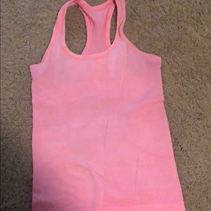 Lululemon swiftly tech tank size 4